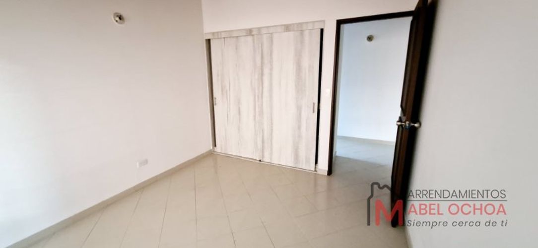 Apartamento de 4 alcobas en arriendo en La Orquidea, Envigado, 185 m² · foto 16 de 23