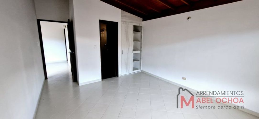 Apartamento de 4 alcobas en arriendo en La Orquidea, Envigado, 185 m² · foto 21 de 23