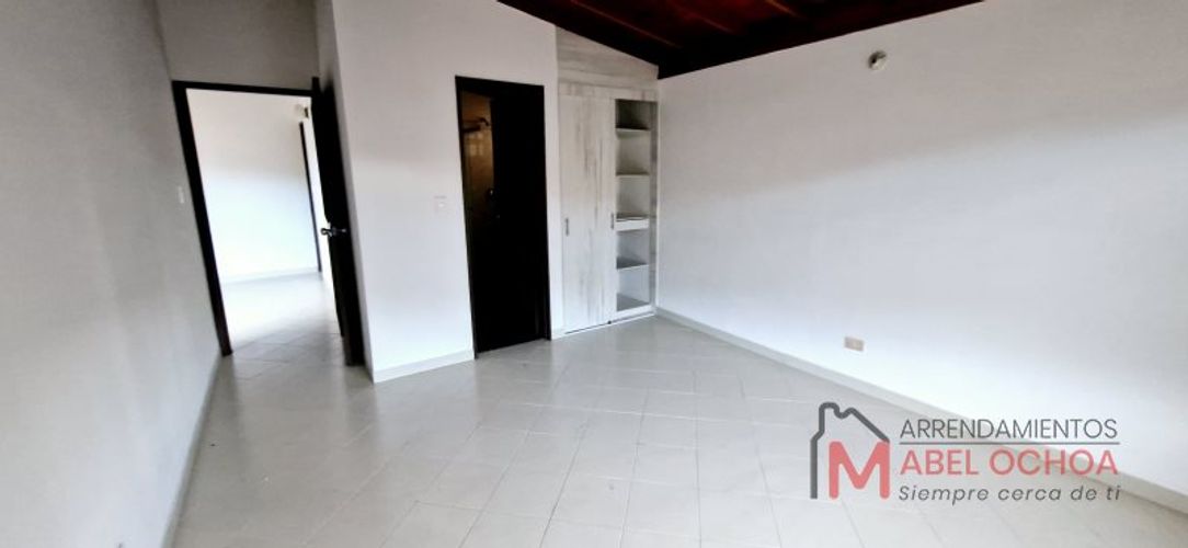 Apartamento de 4 alcobas en arriendo en La Orquidea, Envigado, 185 m² · foto 23 de 23