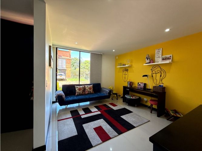 Casa de 4 alcobas en venta en Cr La Luna, Chía, 355 m² · foto 5 de 24