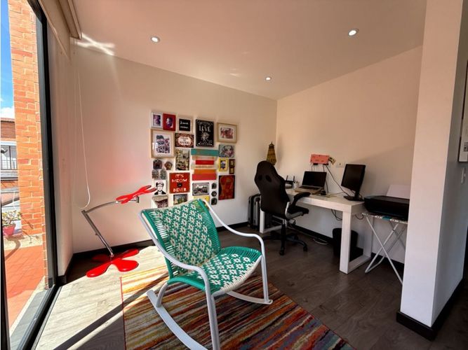 Casa de 4 alcobas en venta en Cr La Luna, Chía, 355 m² · foto 13 de 24