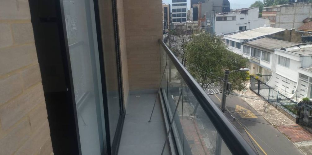 Apartamento en venta en Quinta Paredes, Bogotá, 101 m² · foto 7 de 14