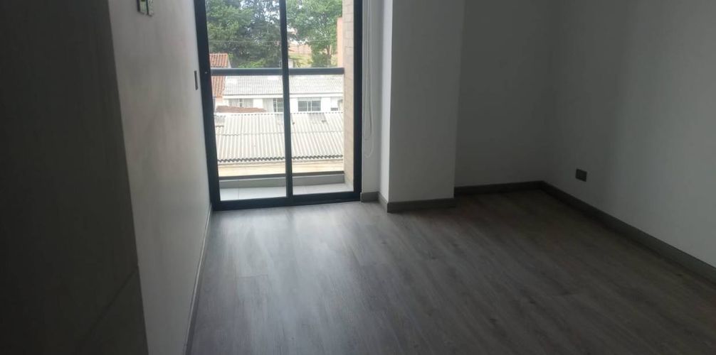 Apartamento en venta en Quinta Paredes, Bogotá, 101 m² · foto 12 de 14