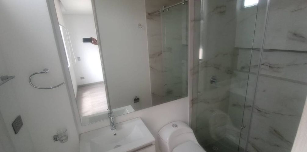 Apartamento en venta en Quinta Paredes, Bogotá, 101 m² · foto 14 de 14