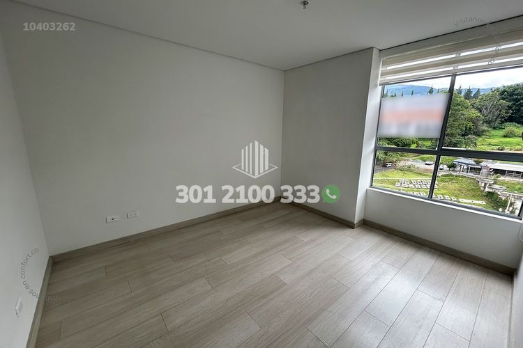 Apartamento de 3 alcobas en arriendo en Loma Del Escobero, Envigado, 89 m² · foto 19 de 24