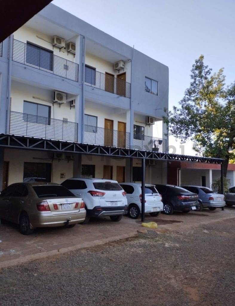 Hotel en Venta en Coronel Oviedo, Caaguazú: Inversión Activa y Expansible con 23 Habitaciones Equipadas, una de ellas en Suite con Jacuzzi. Ubicación Estratégica en José Gaspar Rodríguez de Francia, km 133,5. Terreno de 813 m², Construcción de 857 m². Pre — foto 2