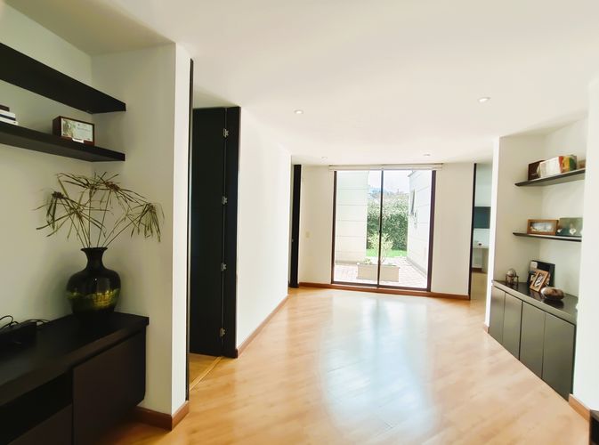 Casa de 4 alcobas en venta en Guaymaral, Bogotá, 312 m² · foto 8 de 24