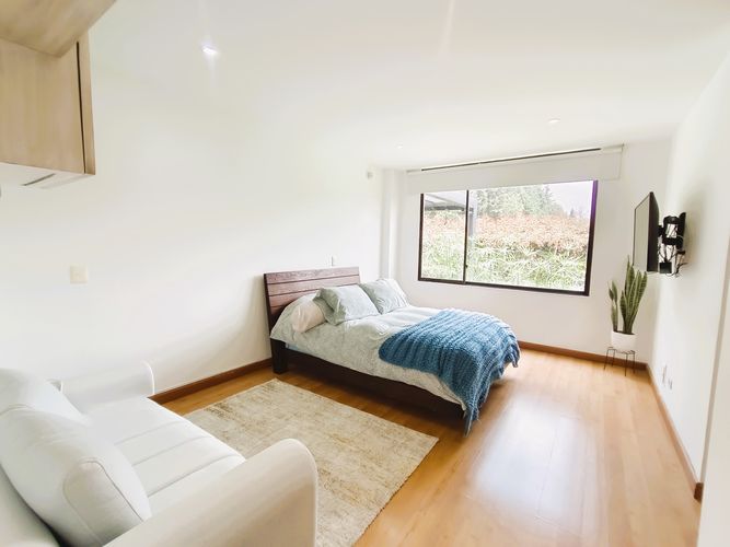 Casa de 4 alcobas en venta en Guaymaral, Bogotá, 312 m² · foto 15 de 24