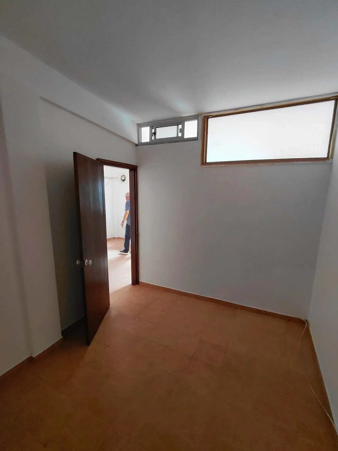 ALQUILER EN LA BLANQUEADA DE 1 DORMITORIO, PLANTA BAJA INTERIOR, GASTOS COMUNES BAJOS · Foto 5