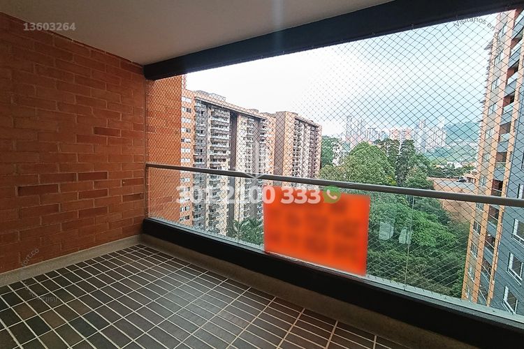 Apartamento de 3 alcobas en venta en San Jose, Sabaneta, 138 m² · foto 5 de 24