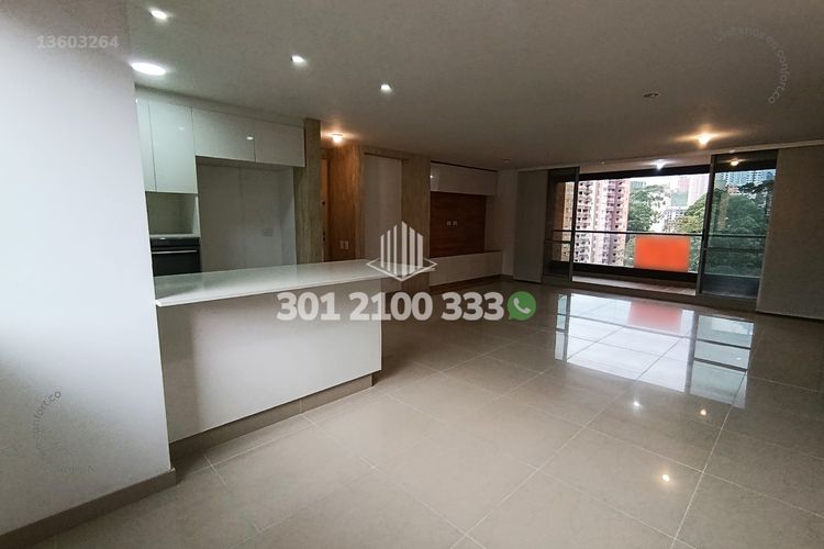 Apartamento de 3 alcobas en venta en San Jose, Sabaneta, 138 m² · foto 6 de 24
