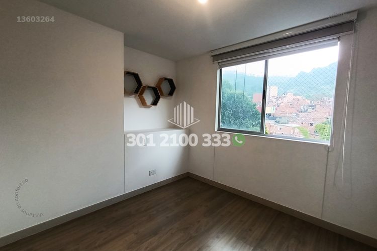 Apartamento de 3 alcobas en venta en San Jose, Sabaneta, 138 m² · foto 15 de 24