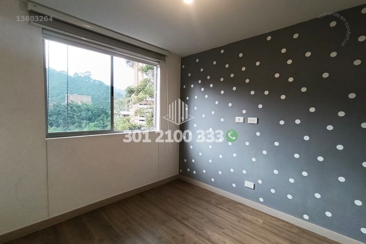 Apartamento de 3 alcobas en venta en San Jose, Sabaneta, 138 m² · foto 17 de 24