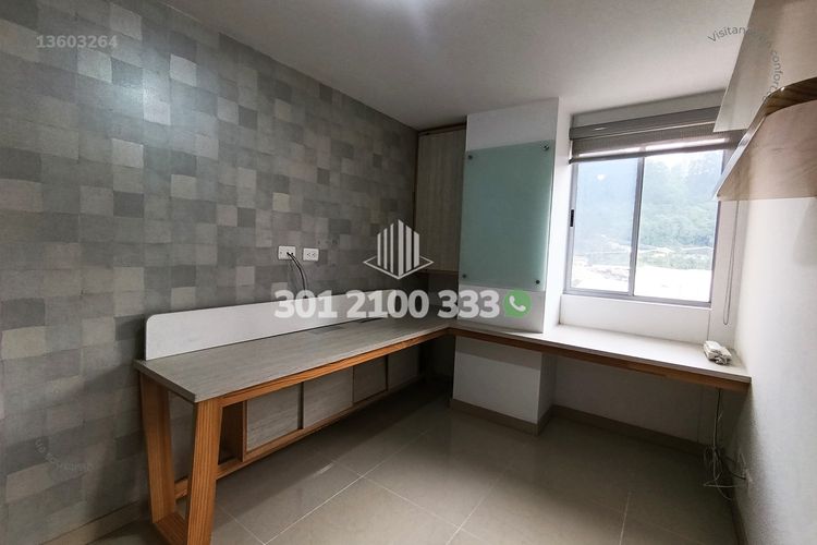 Apartamento de 3 alcobas en venta en San Jose, Sabaneta, 138 m² · foto 20 de 24