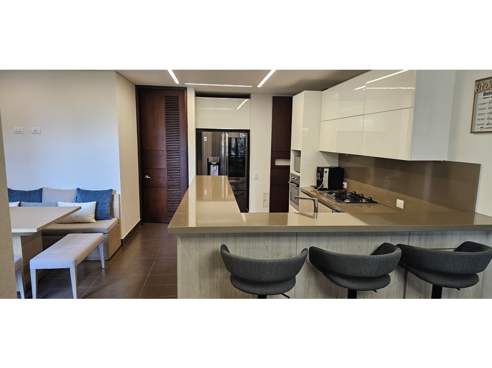 Apartamento en venta en Chapinero, Bogotá · foto 2 de 24