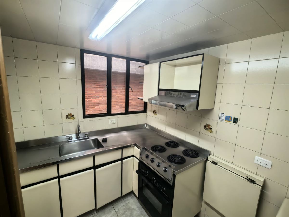 Apartamento en arriendo en Chapinero, Bogotá · foto 10 de 13