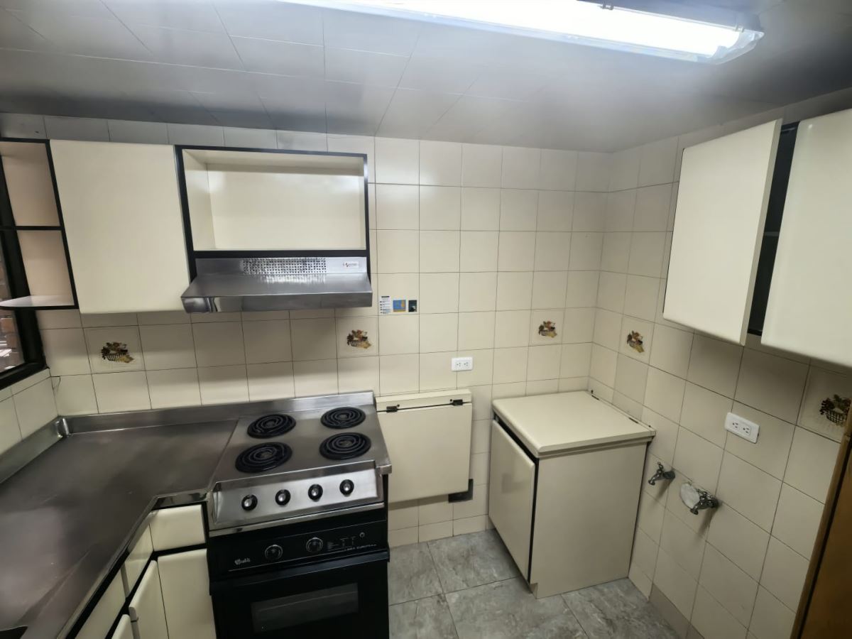 Apartamento en arriendo en Chapinero, Bogotá · foto 11 de 13