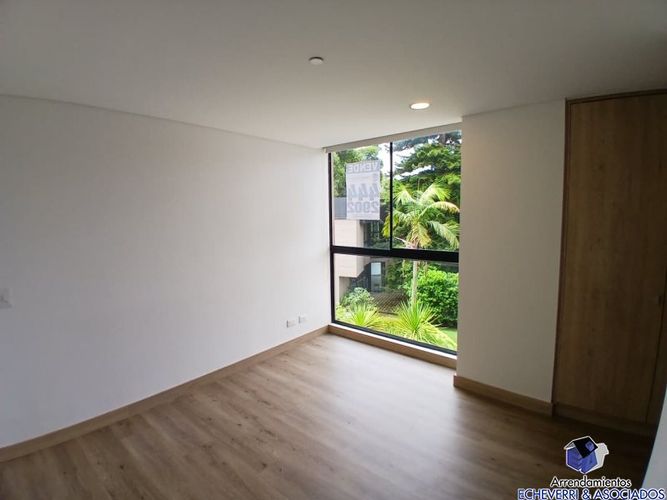 Apartamento de 2 alcobas en venta en Llano Grande, Rionegro, 95 m² · foto 5 de 13