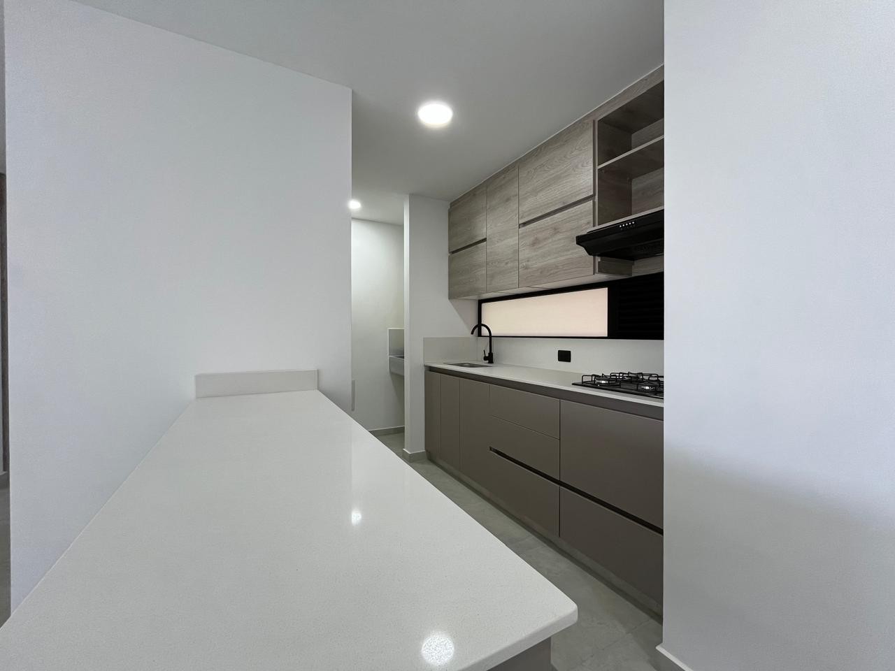 Apartamento en venta en Loma Del Chocho, Envigado · foto 4 de 20