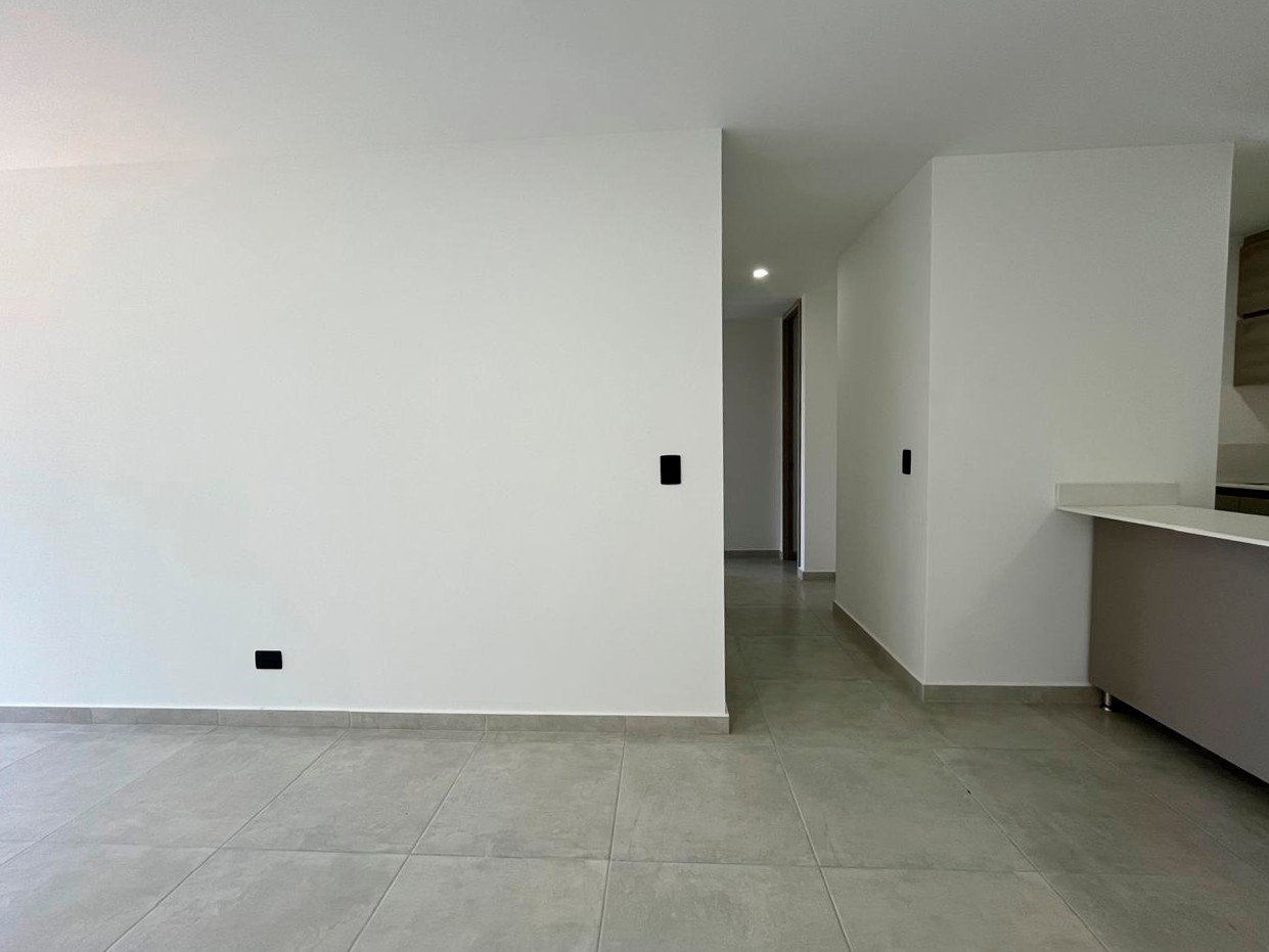 Apartamento en venta en Loma Del Chocho, Envigado · foto 7 de 20