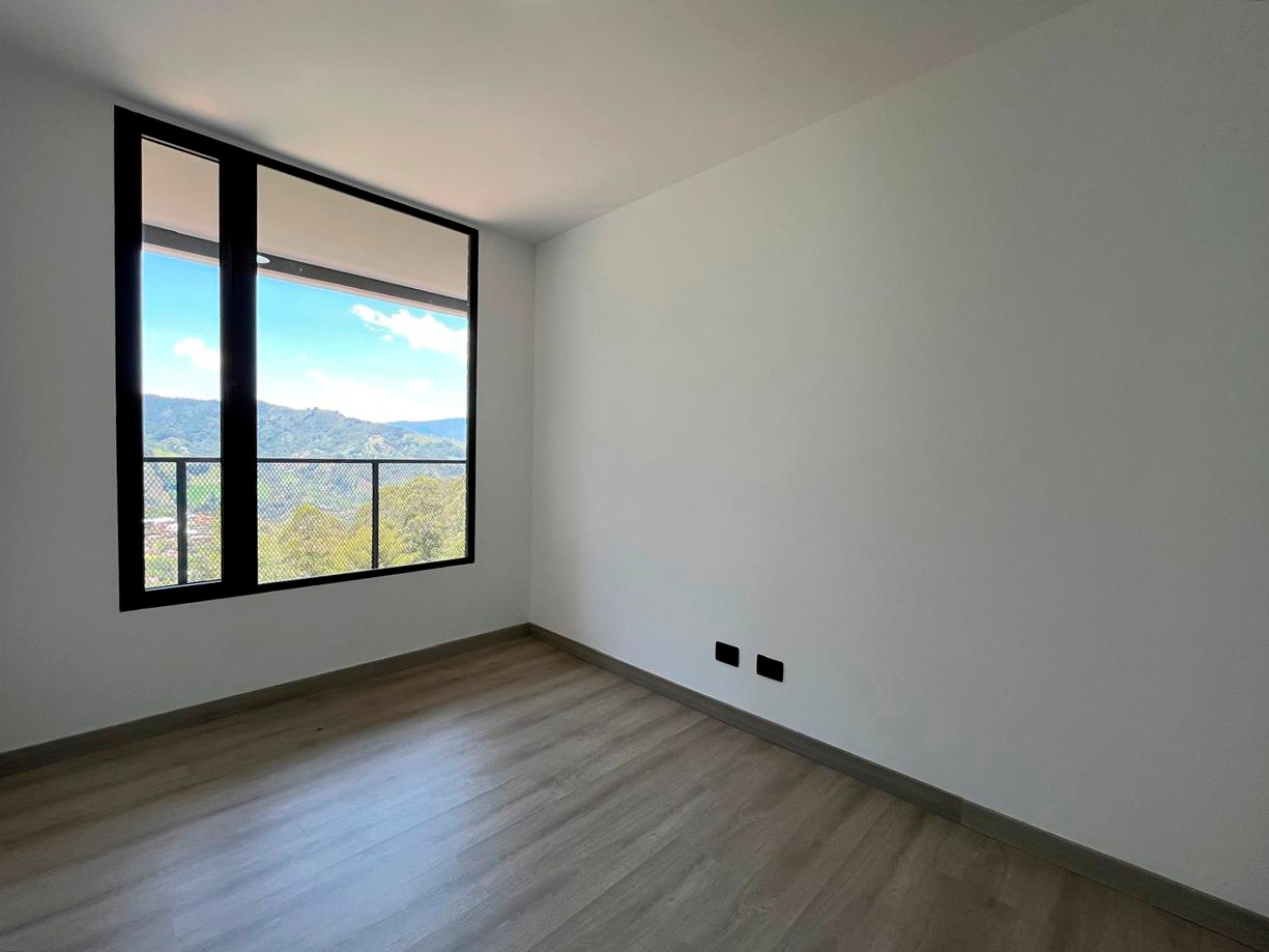 Apartamento en venta en Loma Del Chocho, Envigado · foto 13 de 20
