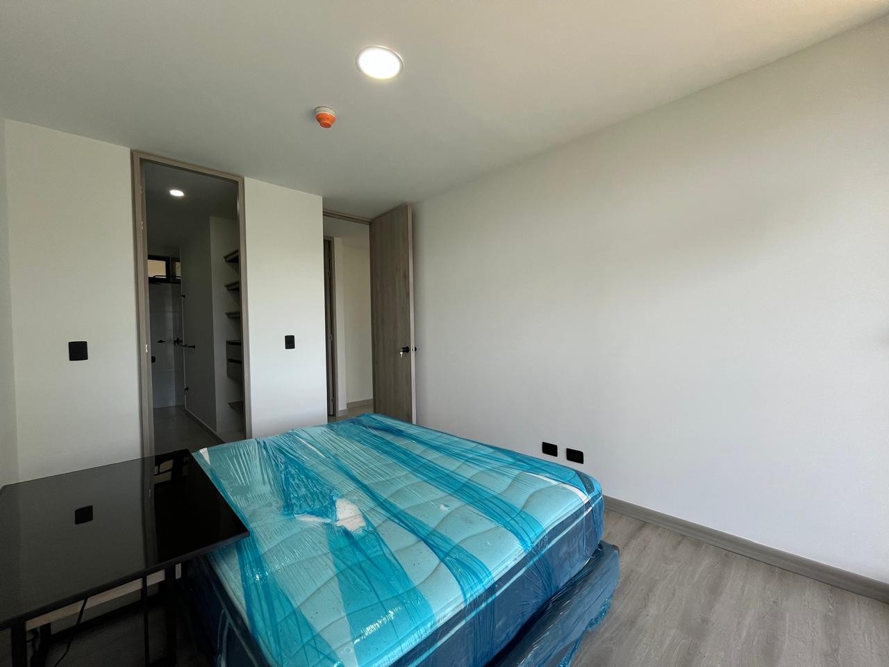 Apartamento en venta en Loma Del Chocho, Envigado · foto 9 de 20