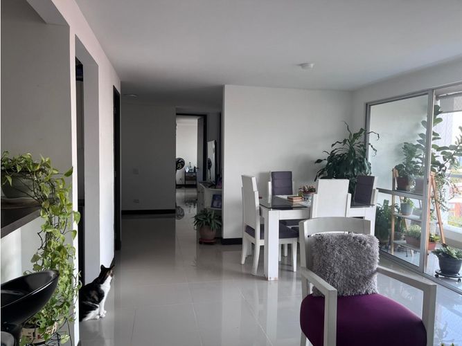 Apartamento en venta en Valle Del Lili, Cali · foto 2 de 14