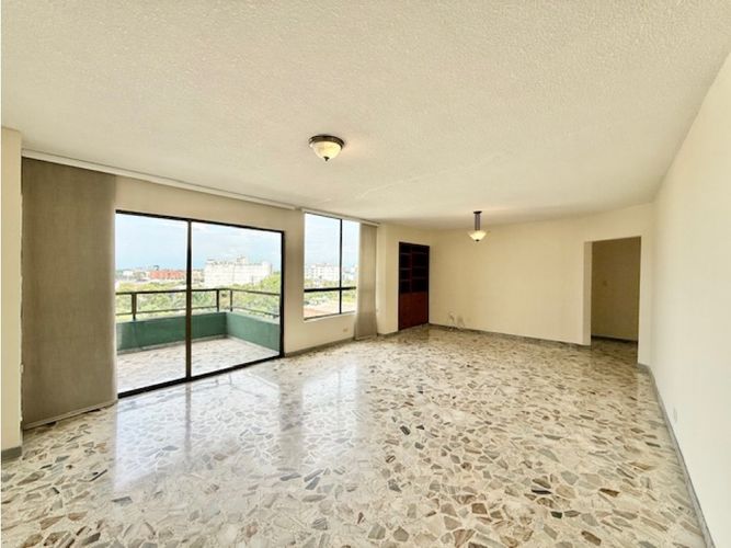 Apartamento de 3 alcobas en venta en San Vicente, Cali, 116 m² · foto 2 de 13