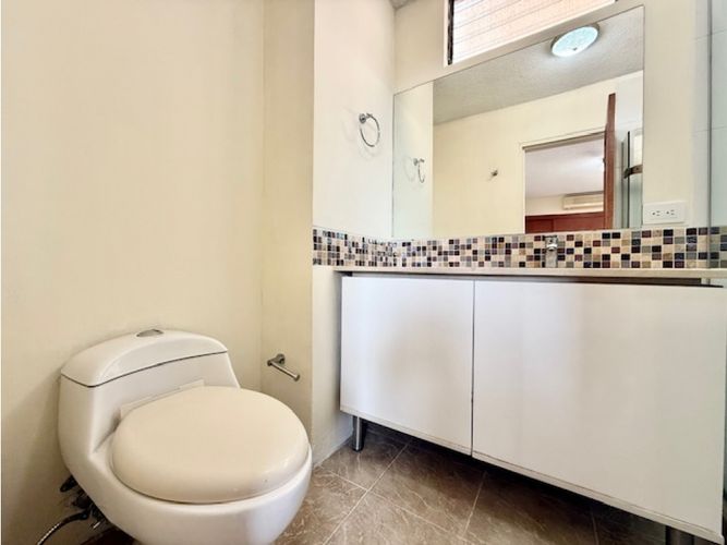 Apartamento de 3 alcobas en venta en San Vicente, Cali, 116 m² · foto 11 de 13