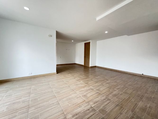 Apartamento de 4 alcobas en arriendo en Aves Maria, Sabaneta, 150 m² · foto 2 de 24