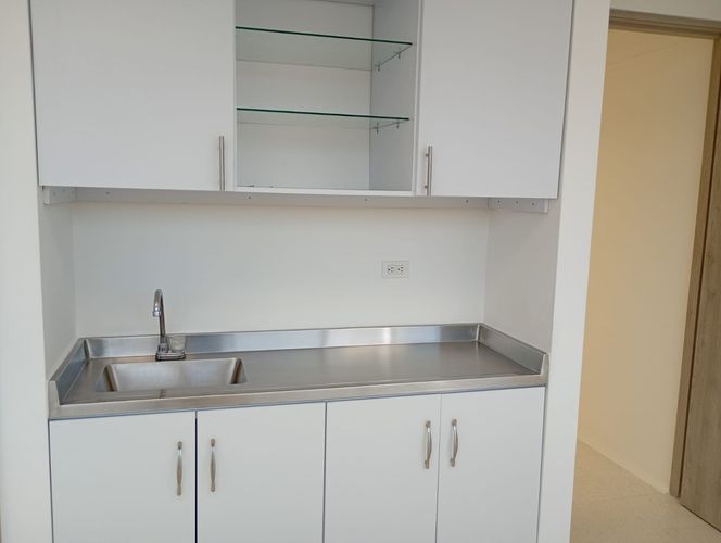 Consultorio en arriendo en Entreamigos, Sabaneta, 36 m² · foto 3 de 12