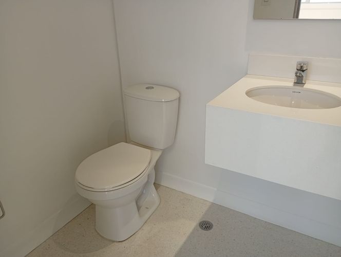 Consultorio en arriendo en Entreamigos, Sabaneta, 36 m² · foto 12 de 12