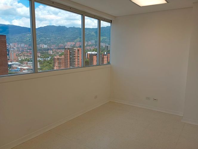 Consultorio en arriendo en Entreamigos, Sabaneta, 36 m² · foto 8 de 12