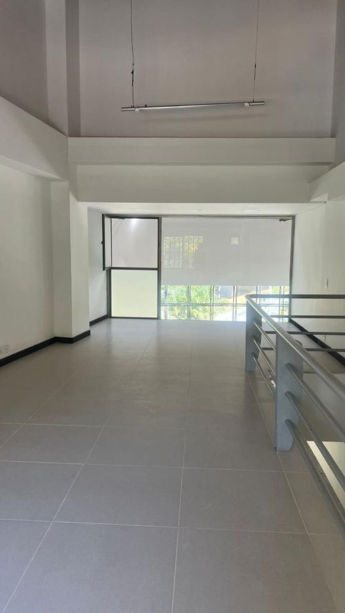 Local en arriendo en Las Lomas, Medellín, 70 m² · foto 5 de 8