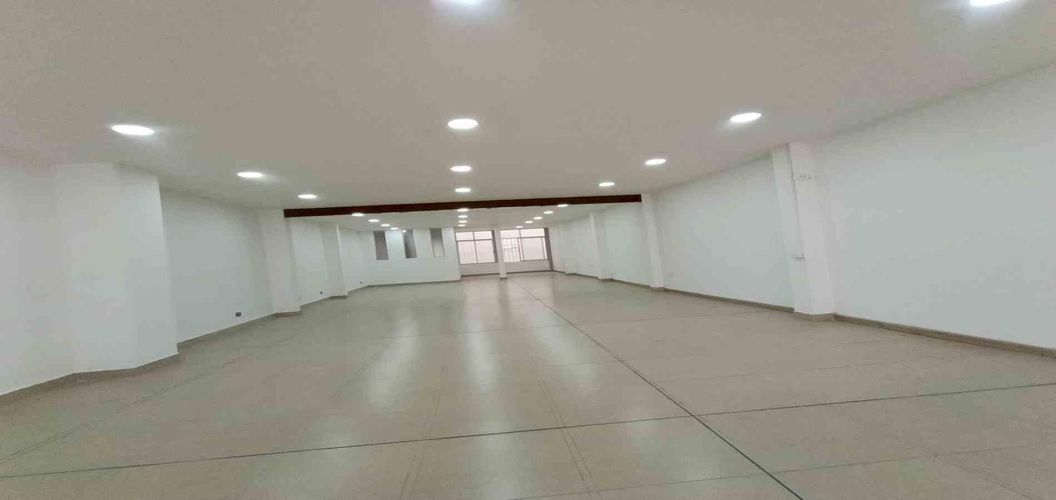 Local en arriendo en El Centro, Manizales, 180 m² · foto 4 de 14
