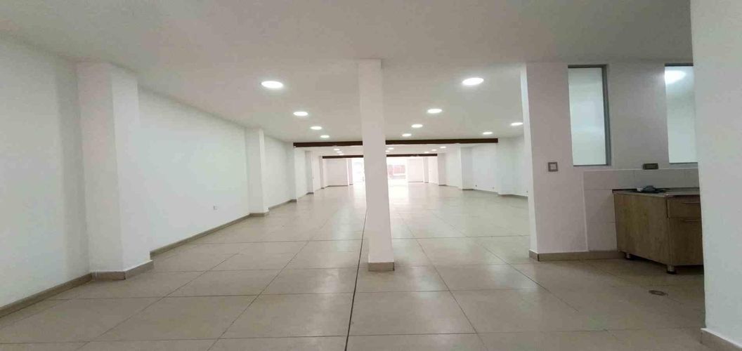 Local en arriendo en El Centro, Manizales, 180 m² · foto 11 de 14