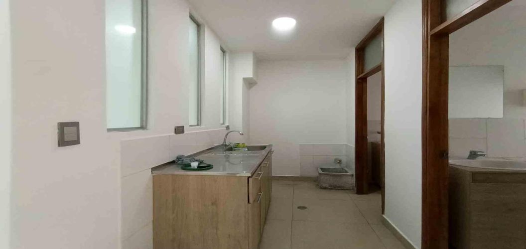 Local en arriendo en El Centro, Manizales, 180 m² · foto 12 de 14