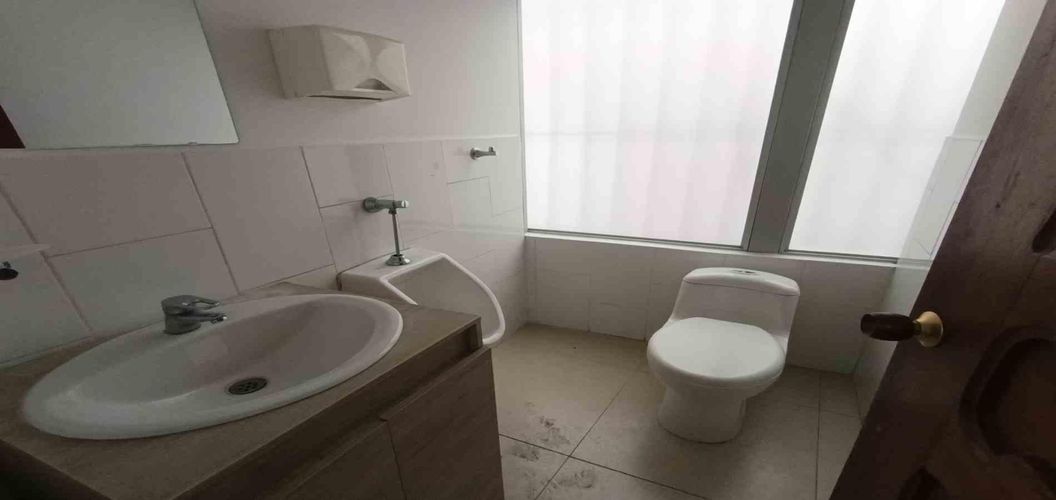 Local en arriendo en El Centro, Manizales, 180 m² · foto 14 de 14