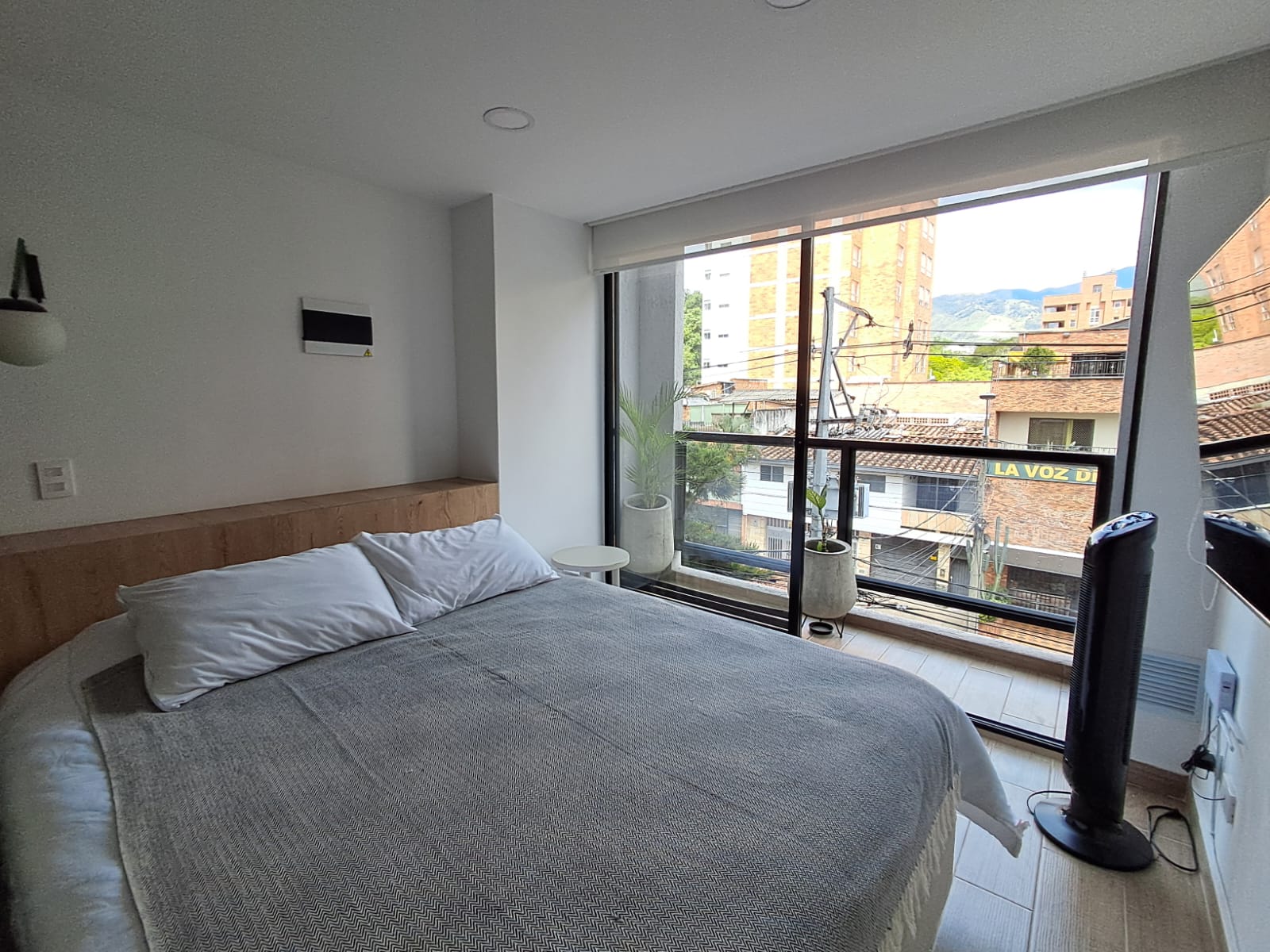 1BR Apartment in Calasanz (40 m²) - 4