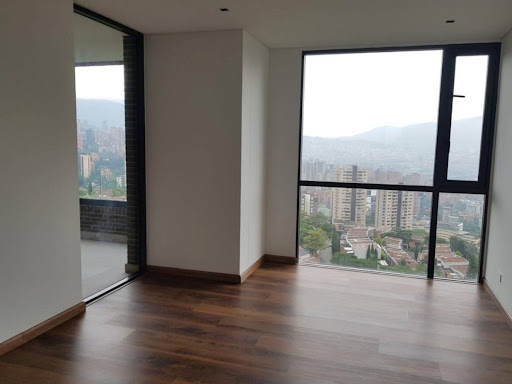 Apartamento en arriendo en Cola Del Zorro, Medellín · foto 3 de 8