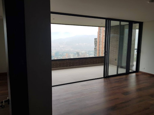 Apartamento en arriendo en Cola Del Zorro, Medellín · foto 5 de 8