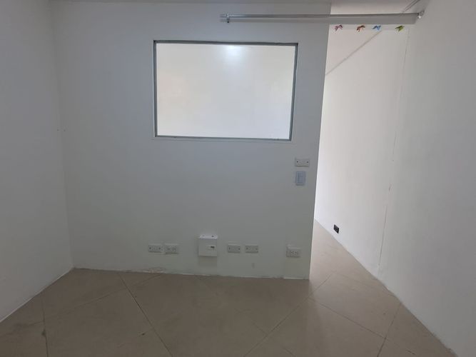 Local en arriendo en San Jose Sur, Pereira, 25 m² · foto 3 de 8