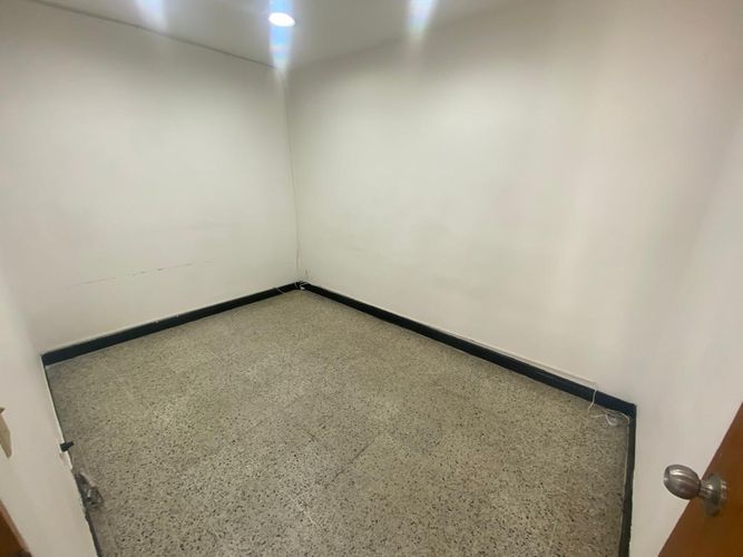 Local en arriendo en Suramericana, Medellín, 40 m² · foto 5 de 11