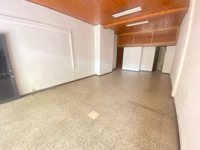 Local en arriendo en Suramericana, Medellín, 50 m² · foto 2 de 10