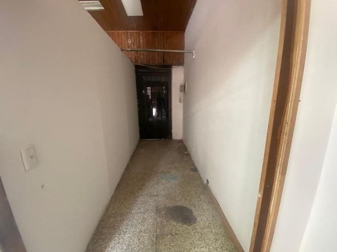 Local en arriendo en Suramericana, Medellín, 30 m² · foto 2 de 11