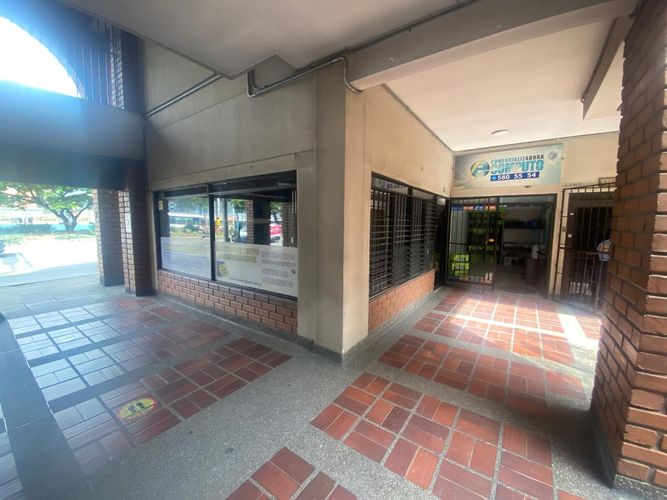 Local en arriendo en Suramericana, Medellín, 30 m² · foto 11 de 11