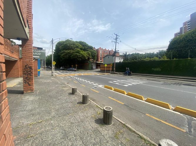 Local en arriendo en Suramericana, Medellín, 40 m² · foto 8 de 9