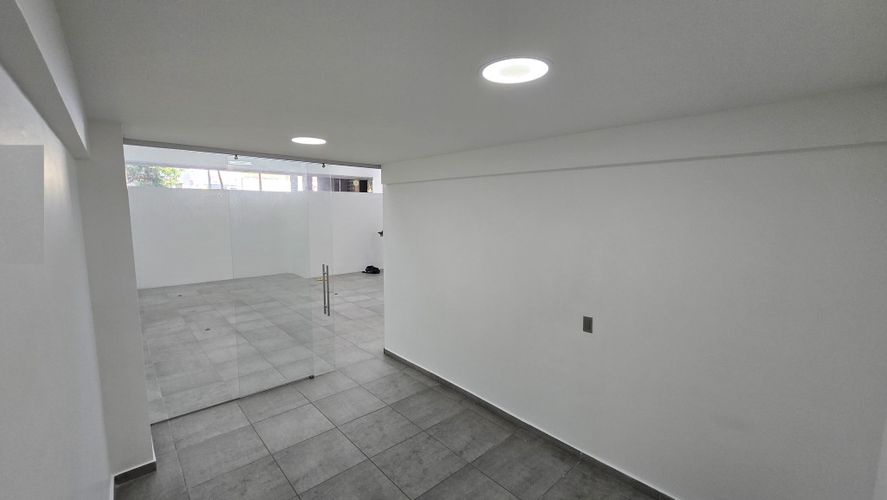 Local en arriendo en Colombia, Medellín, 135 m² · foto 4 de 21