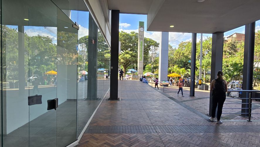 Local en arriendo en Colombia, Medellín, 135 m² · foto 20 de 21