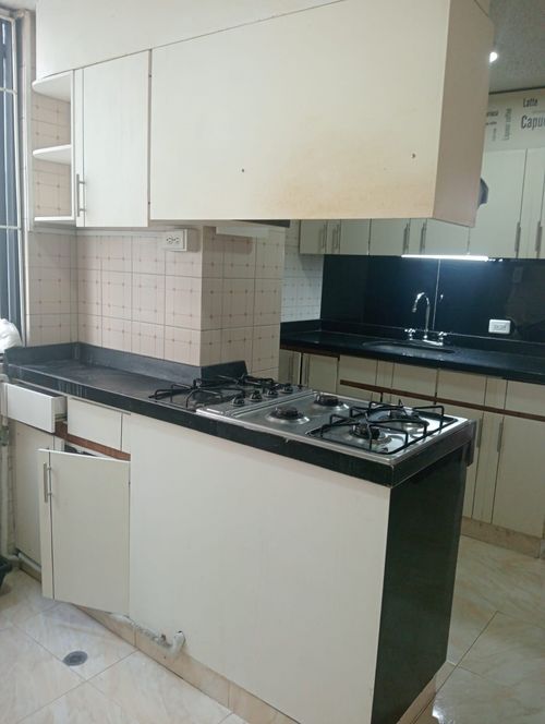 Apartamento de 4 alcobas en arriendo en Santa Barbara, Bogotá, 87 m² · foto 5 de 15